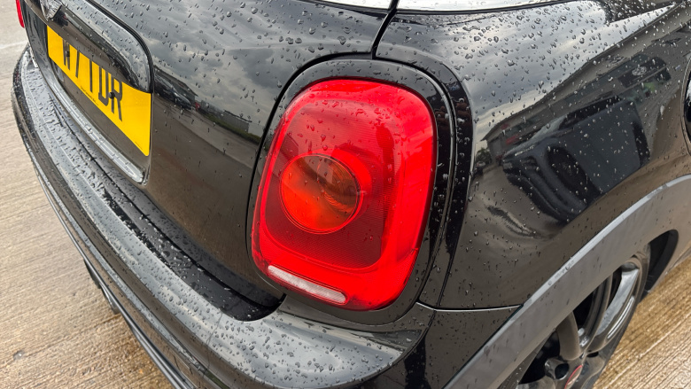 MINI Hatchback 2.0 Cooper S 3dr Auto Petrol Hatchback